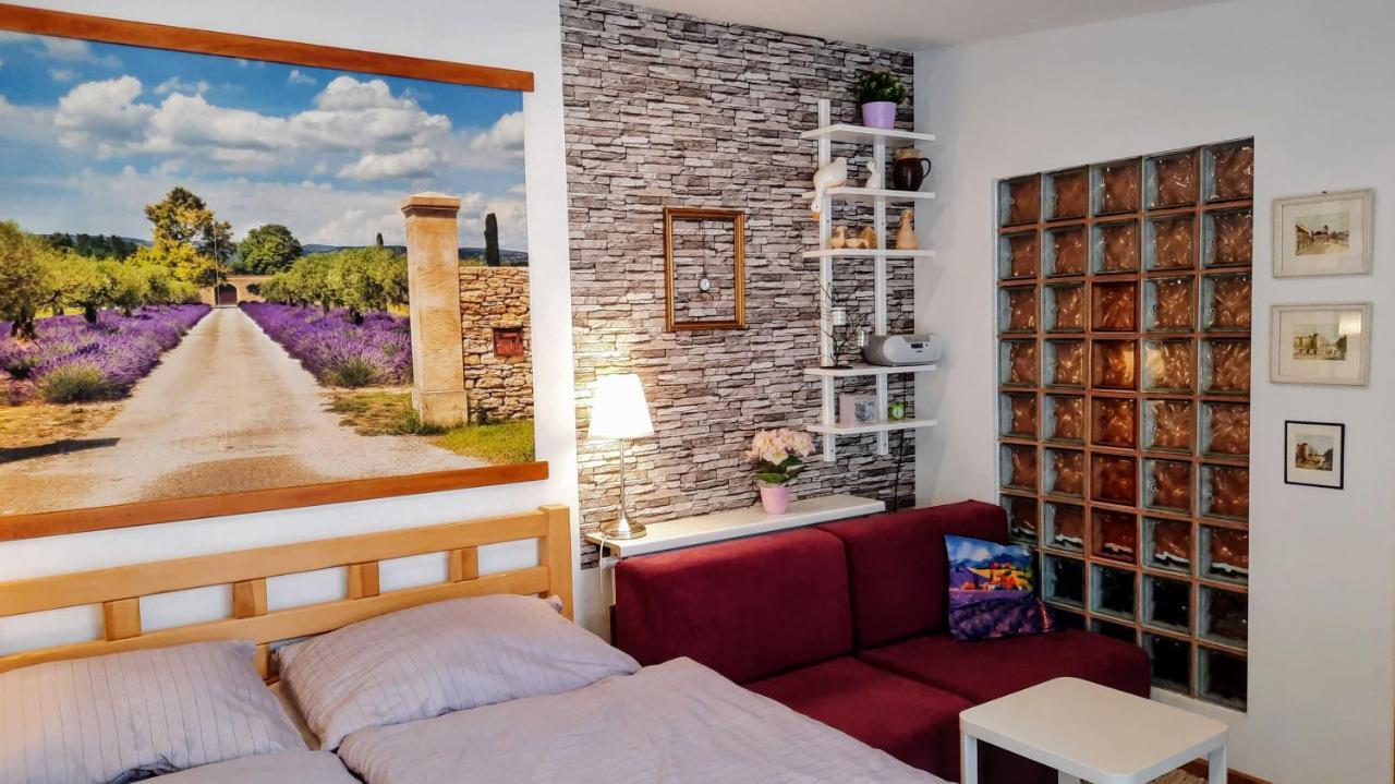 Apartma Za Kopcem Boskovice Zewnętrze zdjęcie