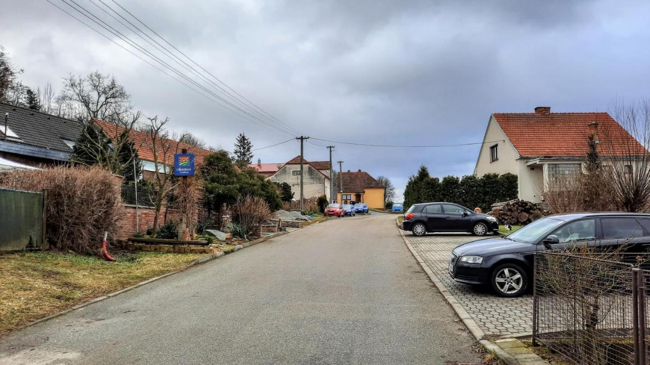 Apartma Za Kopcem Boskovice Zewnętrze zdjęcie